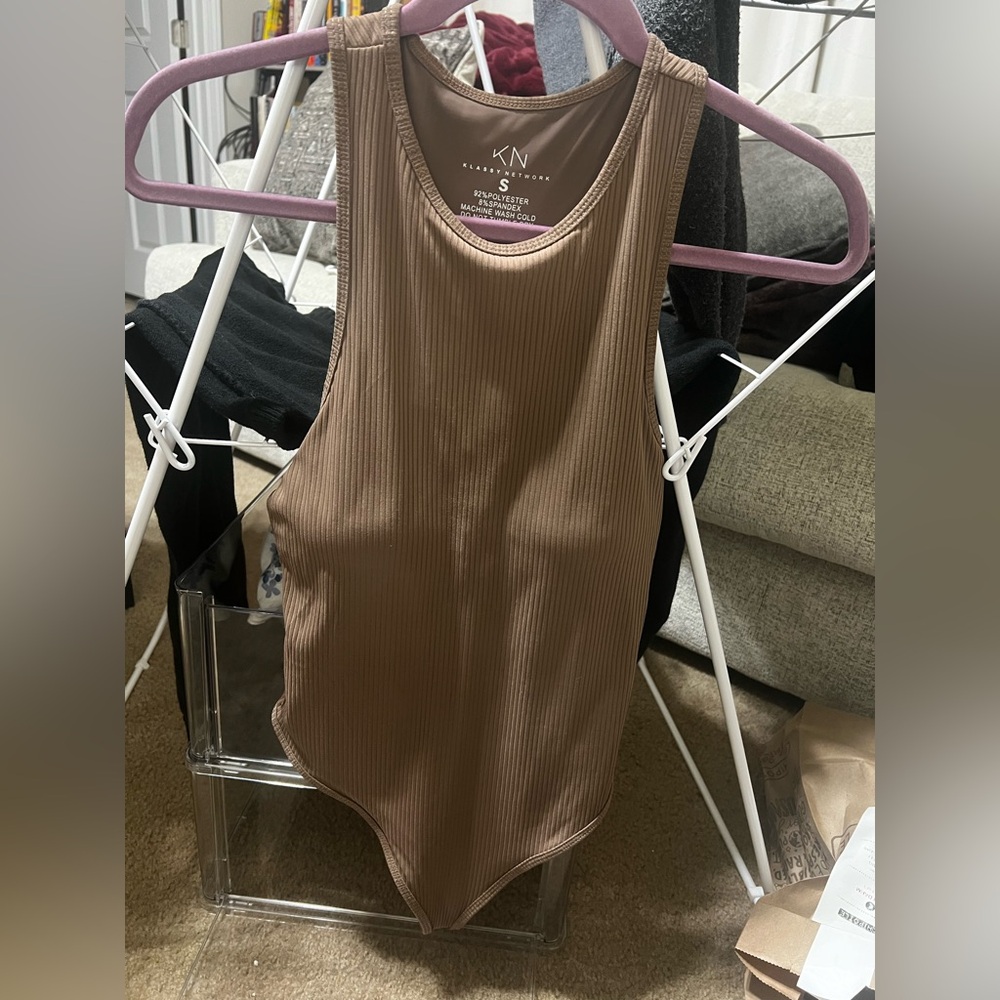 Klassy Network Brown Ribbed Bodysuit - Picture 4 of 7